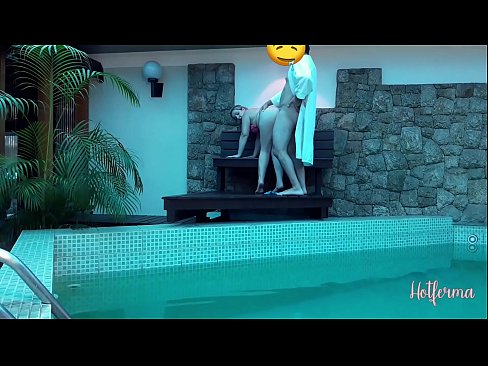 ❤️ Boss xizmatchini hovuzga taklif qiladi, lekin issiqqa qarshi tura olmadi ️❌ Sluts uz.pornohammer.ru ❌